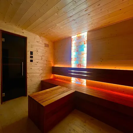 Wellness Capra Pri Zjazdovke Lucky 3* ديمانوفْشكا دولِنا
